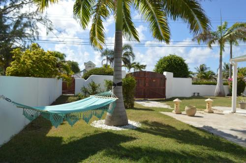 Royal Palms Apartment - Sweet Jewel Apartments