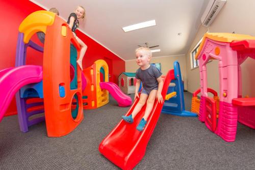 Playground, Discovery Parks – Renmark Riverfront in Renmark