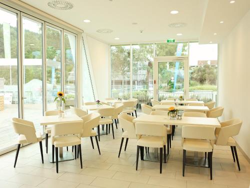 Hotel Royal X - image 13