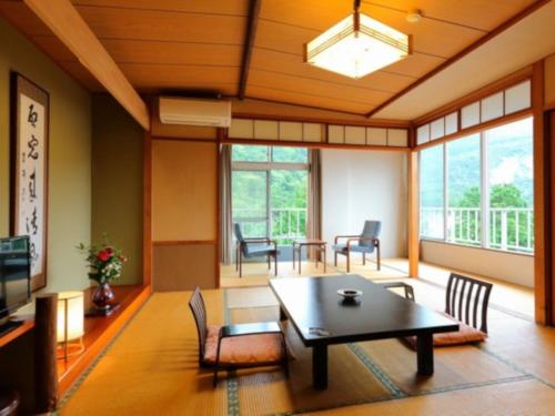 Unzen Iwaki Ryokan - Accommodation - Unzen