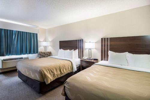 Standard Queen Room with Two Queen Beds - Non-Smoking