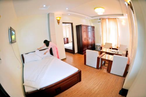 Thuan Thanh Hotel