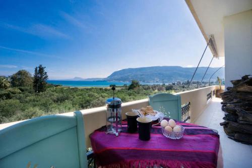  Sea View Flat, Ferienwohnung in Souda