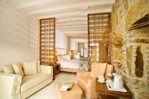 Petinos Beach Hotel - image 3
