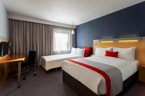 Holiday Inn Express Birmingham Redditch, an IHG Hotel