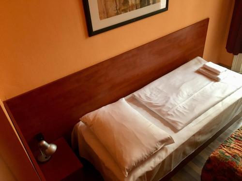 Pension Madara – Vienna, NY