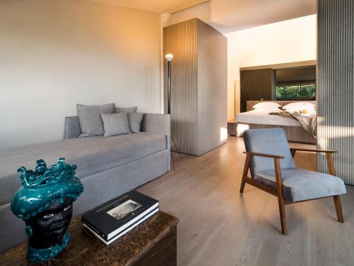 178651070 Zash Country Boutique hotel & SPA