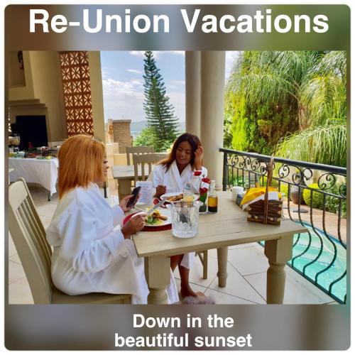Re-Union Vacations