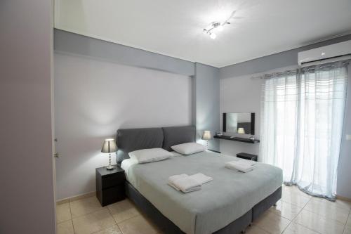 A&J Apartments or Rooms athens airport