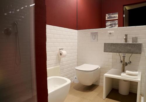 OFFICINA TESINI Guest Rooms Verona, Verona (Foto 10)
