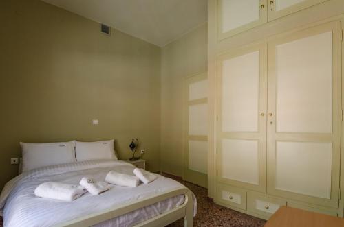  Ev Zin Lemonia, Unterkunft in Leonidi