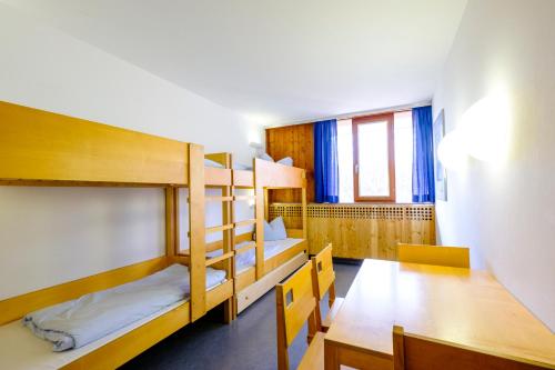 Quadruple Room with Shared Bathroom