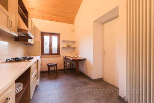 Easy Welcome Il Faggio - Agriturismo Alpe del Valle San Primo, Bellagio