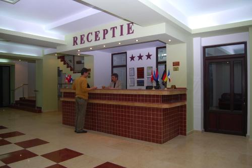 Hotel Europolis - image 13