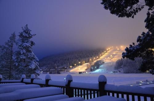 Цікаві місця поруч, Ukko in Нільсія