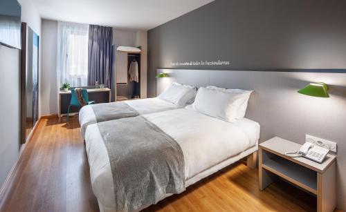 ibis Styles Pamplona Noain