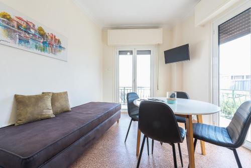 Super Paradise Apartments - image 11