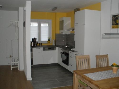Cocina, Ferienwohnungen Flora in Bad Windsheim