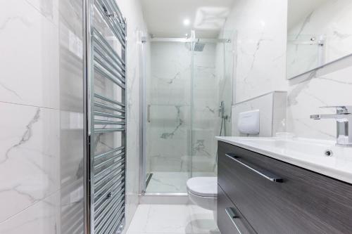 Families and friends - Center - 110 sqm