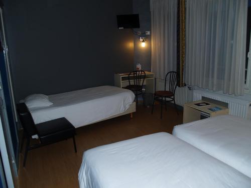 Le Relais Vauban Room Type - Triple Room with Shower