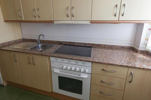 One-Bedroom Apartment image 5