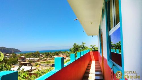 ทัศนียภาพภายนอกโรงแรม, Hostal Alcazaba in ปวยร์โต โลเปซ