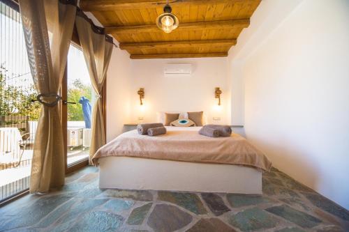 Pitropos Garden Pitropos Garden