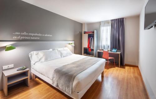 ibis Styles Pamplona Noain - Hotel - Noáin