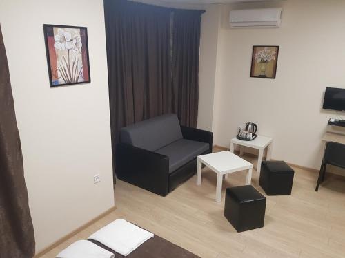 Twain Apart&Rooms - image 7