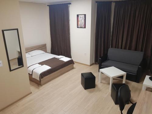 Twain Apart&Rooms - image 10