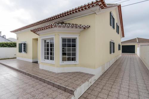  Casa dos Amigos, Ferienwohnung in Ribeira Grande