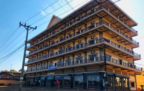 . Morning Star Hotel