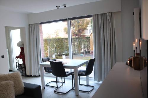  Cosy Appartement with Garden, Unterkunft in Brüssel