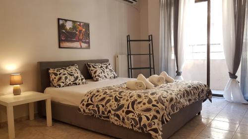 Palette Apartment Champagne - Athens Center 6 BD 3 BATH - image 9