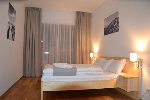 Residence Post