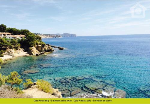 Villa with Sea View image 7