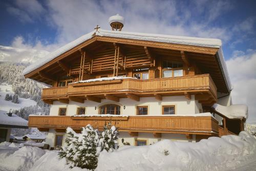 A szálláshely kívülről, Beim Rohrer in Rattenbach