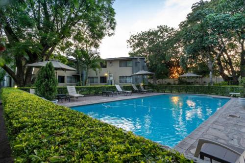 Fallsway Apartments - Louden Court - Lusaka