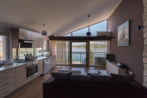 Balkons/terase, Ina by the sea Apartment in Zaglav