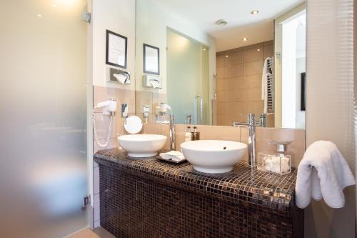 Hartnoll Hotel - image 2