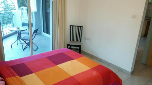 Central new - Hilton area - image 7