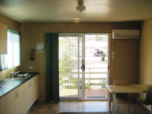 Konyha, PepperTree Cabins, Kingaroy in Kingaroy