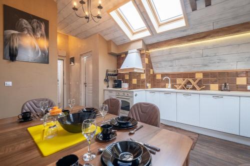 2-Bedroom Elegant Apartment in Mediterranean Style, Sofia (Foto 3)