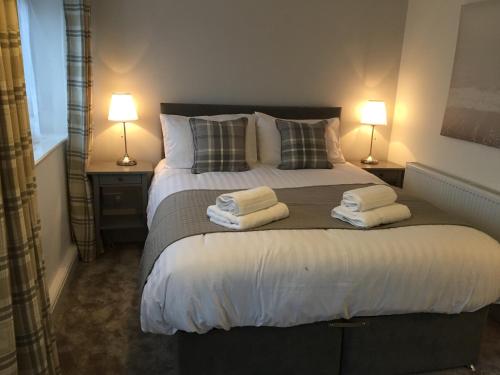 One Bedroom Apartment - Castle Court, , West Midlands