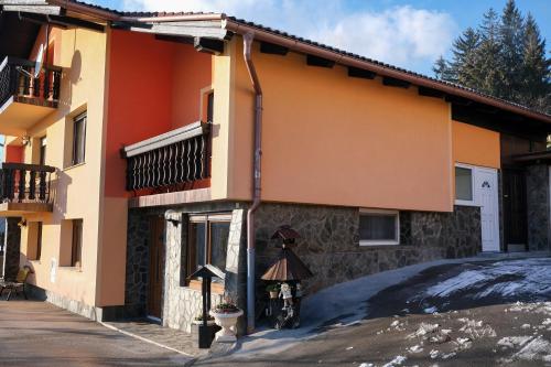 Apartment Jorsi with Mountain View