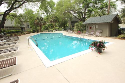 Ocean Cove 826