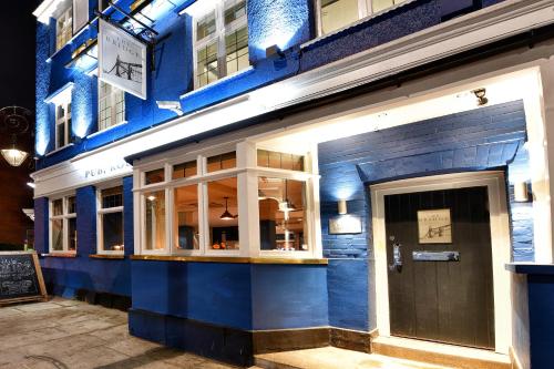 The Bridge Pub & Rooms - image 6