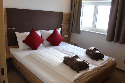 Two-Bedroom Apartment - Annex
