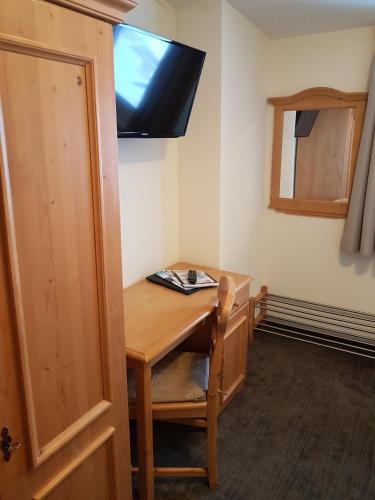 Hotel Pariente - image 9