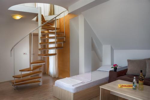 Vanilla Garden Apartments - image 7